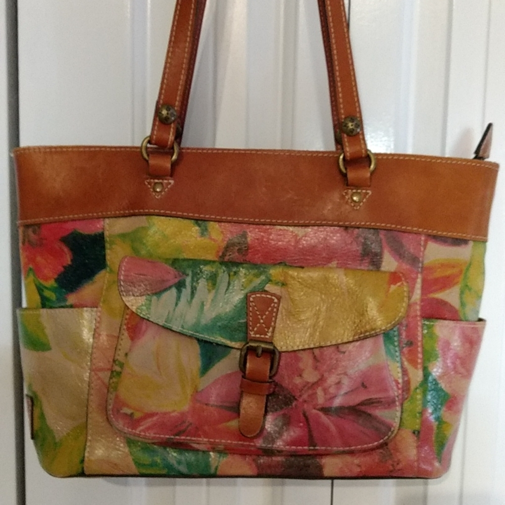 Patricia Nash Floral Tote with matching wallet!  Perfect for fall!!
